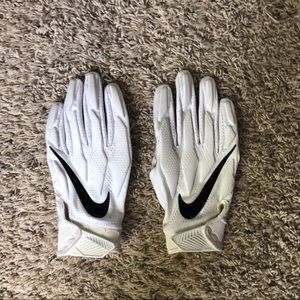 Brand new Nike football gloves